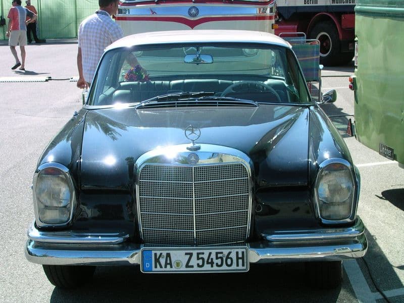 Conversión a R134a en aires acondicionados de Mercedes clásicos